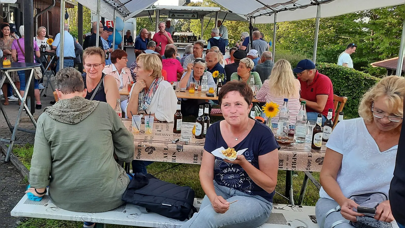 Fest am Weserberglandsee bei Lauenförde. (Foto: Petra Reinken)