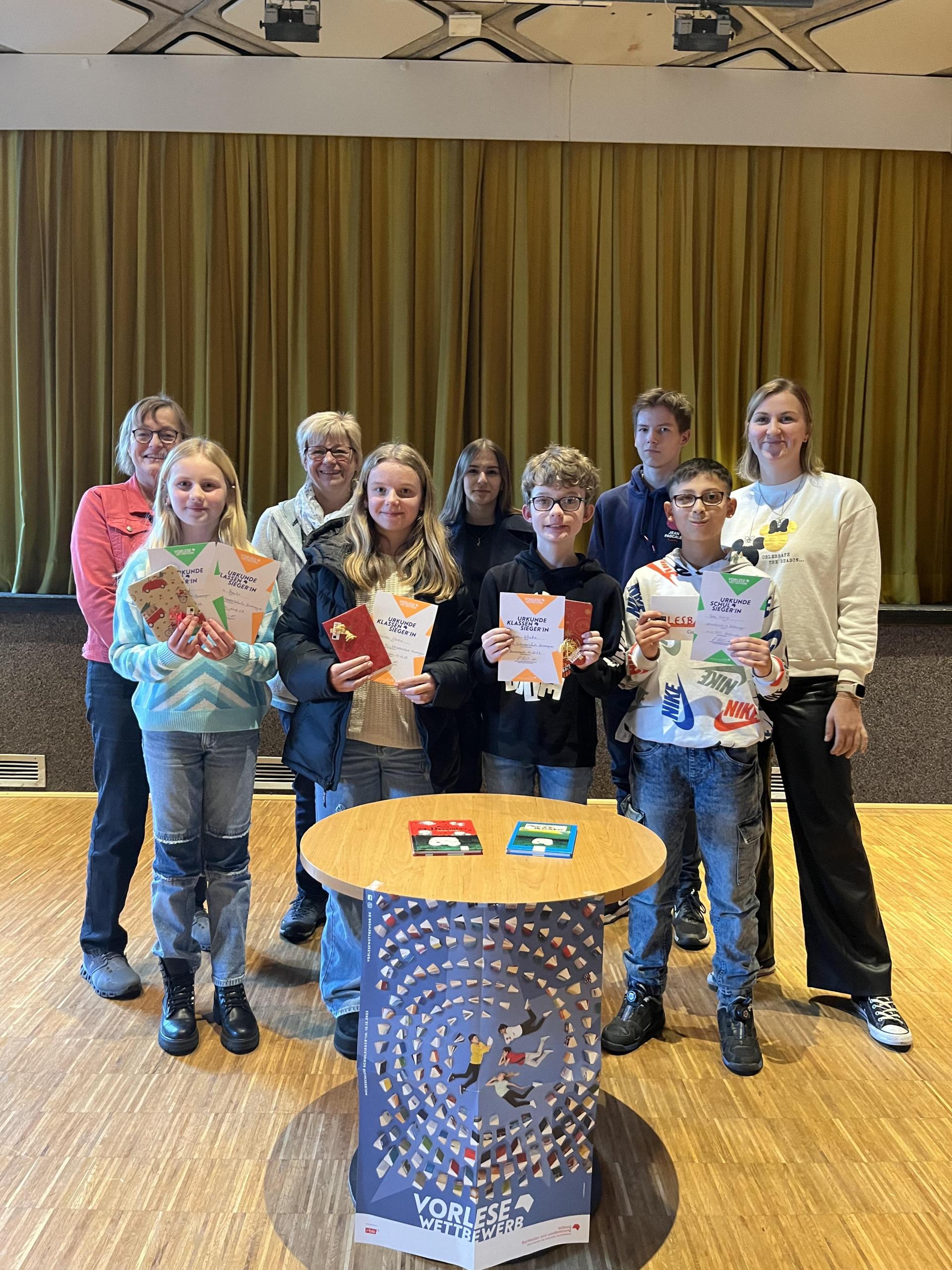 Vivien Bracht Gewinnt Den Vorlesewettbewerb An Der Sekundarschule In ...