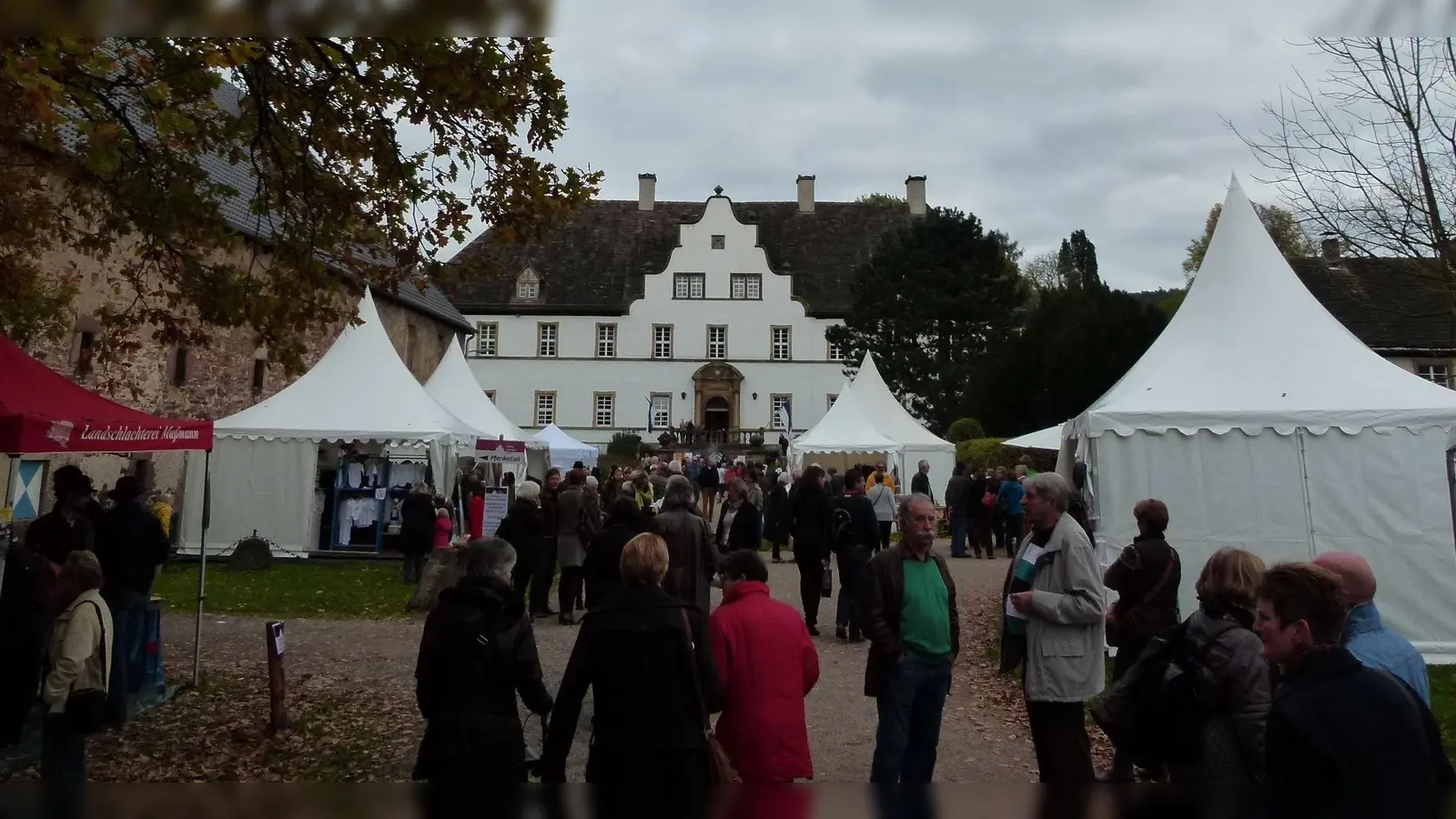 Schloss Wehrden lädt zum Herbst-Cocktail. (Foto: privat)