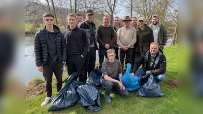 Pascal Wieczorek, Maik Wieczorek, Robert Wieczorek, Eric Dohnalek, Jab Rothschild, Noah Pritschens, Arthur Wieczorek, Markus Wiederhold, Maik Pritschens, Ralf Hähnert, Winfried Hengst und Felix Hähnert. (Foto: privat)